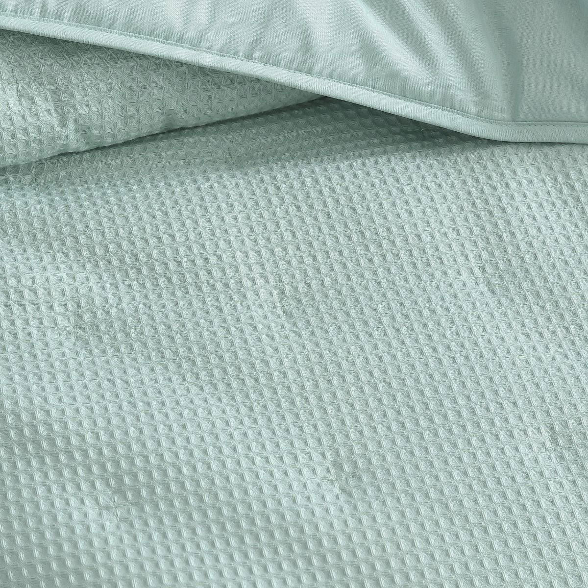 Platinum Collection Ascot Surf Textured Waffle Weave Coverlet Single/Double