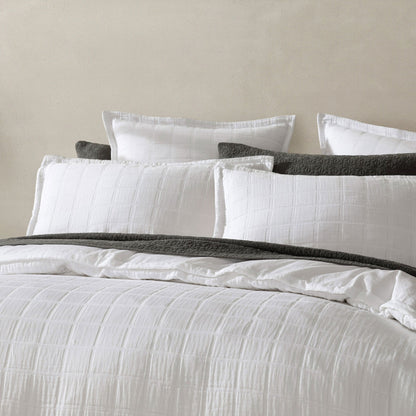 Platinum Collection Sierra White Cotton Matelasse Quilt Cover Set King