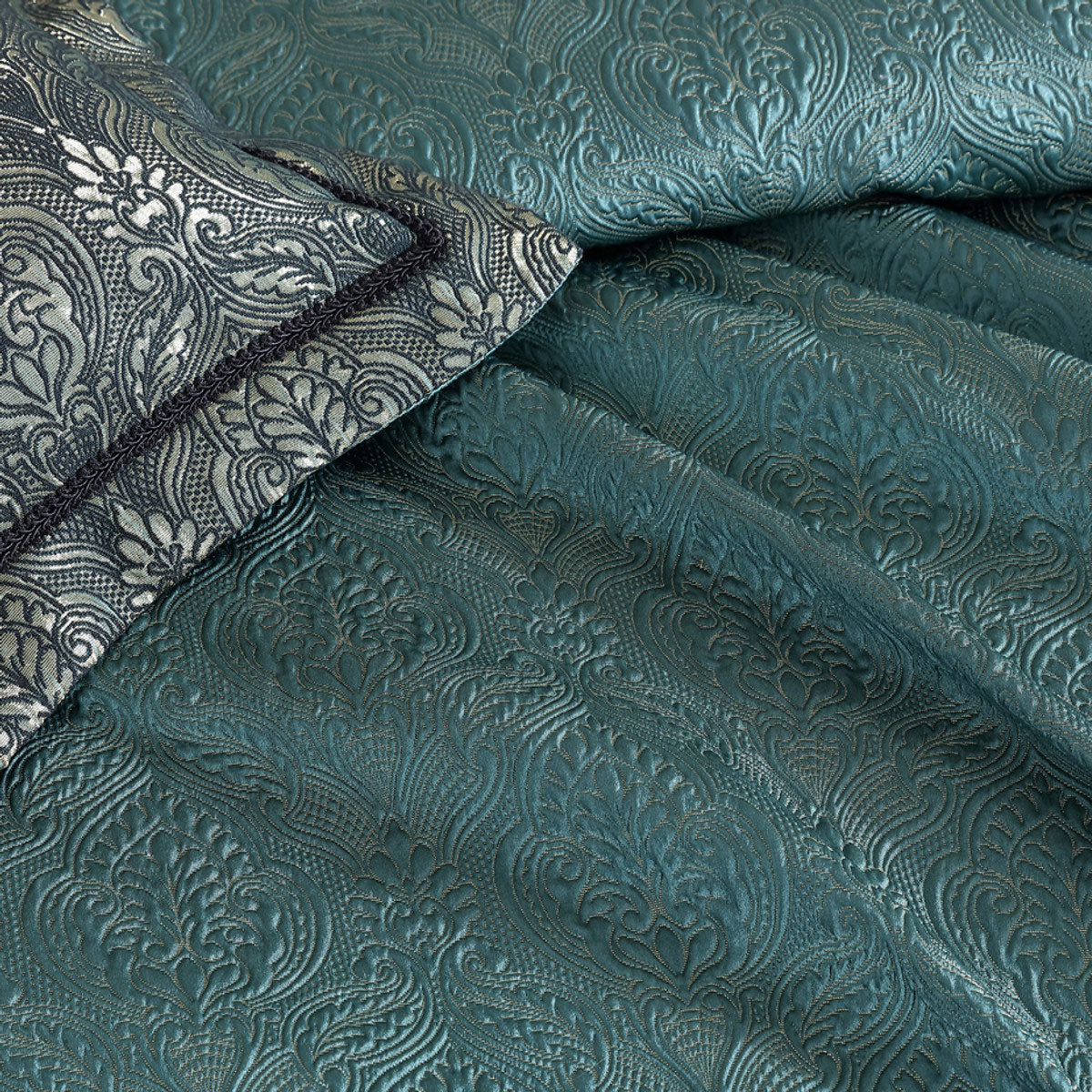 Davinci Valencia Emerald Damask Jacquard Quilt Cover Set King