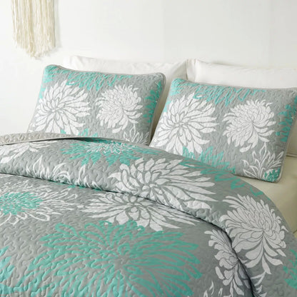 Elegant Quilted Bedspread and Pillowcases Set: Infuse Your Bedroom with Charm - Queen size