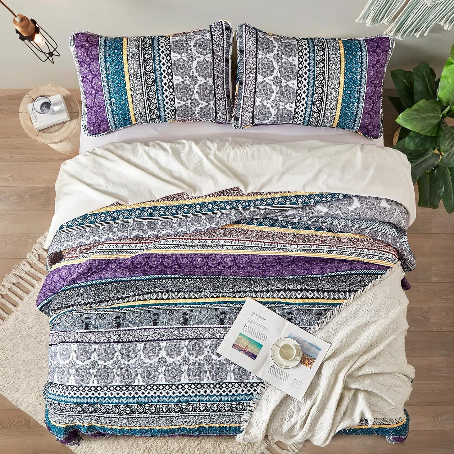 Aesthetic Quilted Bedspread and Pillowcases Set: Unify Your Bedroom's Look - Queen size