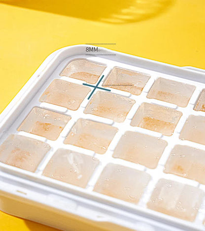 Pink Eco-Friendly Large Capacity Food-Grade Ice Cube Tray with Lid